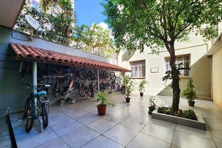 Studio para alugar com 25m², 1 quarto e sem vaga Studio para alugar com 25m², 1 quarto e sem vagaÁrea Comum