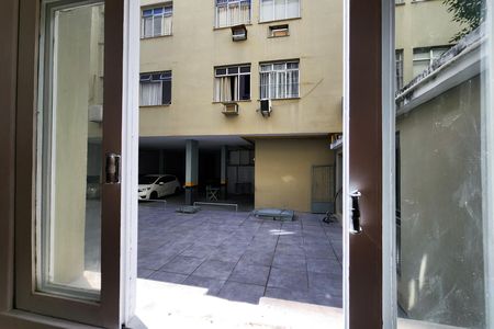 Vista de kitnet/studio para alugar com 1 quarto, 25m² em Tijuca, Rio de Janeiro