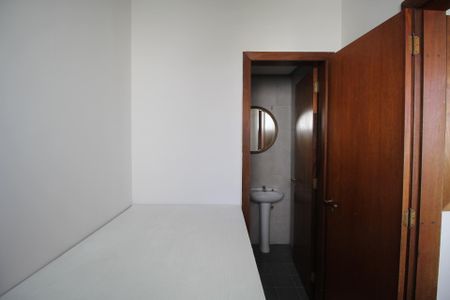 Apartamento para alugar com 140m², 3 quartos e 1 vagaÁrea de Serviço