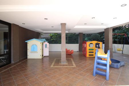 Apartamento para alugar com 140m², 3 quartos e 1 vagaBrinquedoteca