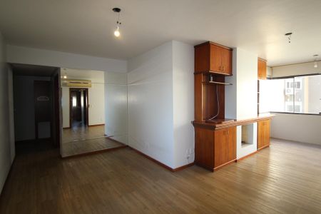 Apartamento para alugar com 140m², 3 quartos e 1 vagaSala