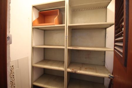 Apartamento para alugar com 140m², 3 quartos e 1 vagaDispensa