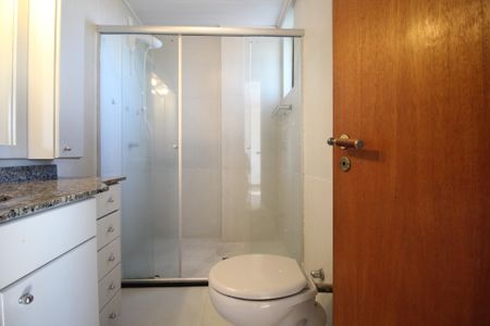 Apartamento para alugar com 140m², 3 quartos e 1 vagaBanheiro da Suíte 1