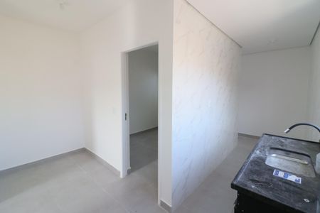 Sala/Cozinha de apartamento para alugar com 2 quartos, 40m² em Santo Antônio, Osasco