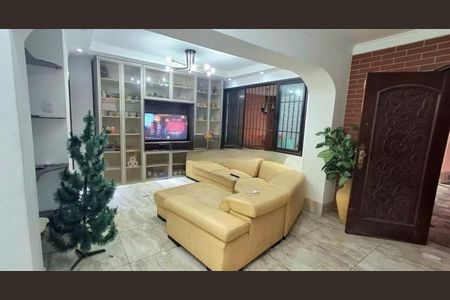 Sala  de casa à venda com 5 quartos, 285m² em Jardim Jovaia, Guarulhos