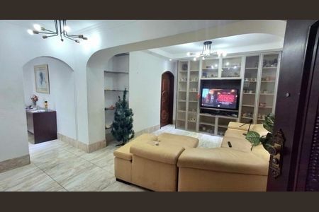 Sala  de casa à venda com 5 quartos, 285m² em Jardim Jovaia, Guarulhos