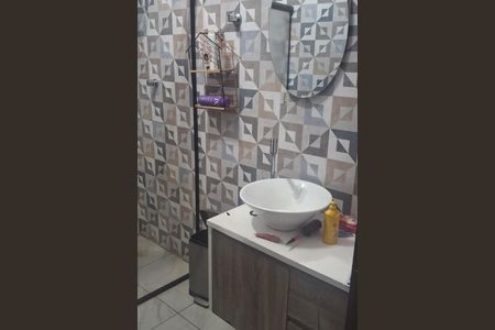 Casa à venda com 285m², 5 quartos e 6 vagasBanheiro