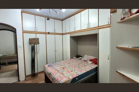 Casa à venda com 285m², 5 quartos e 6 vagasQuarto