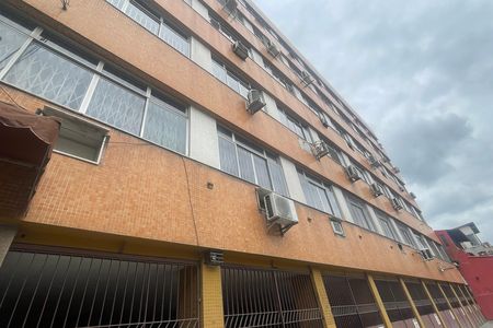 Apartamento para alugar com 94m², 2 quartos e 1 vaga Apartamento para alugar com 94m², 2 quartos e 1 vagaFachada
