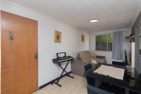 Sala de apartamento para alugar com 2 quartos, 54m² em Cidade Líder, São Paulo