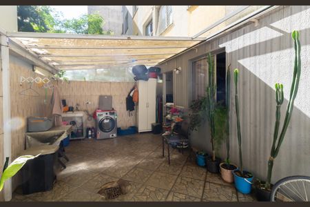 Apartamento para alugar com 54m², 2 quartos e sem vaga Apartamento para alugar com 54m², 2 quartos e sem vagaQuintal