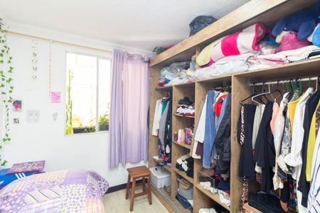 Quarto 2 de apartamento para alugar com 2 quartos, 54m² em Cidade Líder, São Paulo
