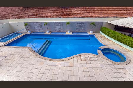 Apartamento à venda com 62m², 2 quartos e 1 vagaÁrea comum - Piscina