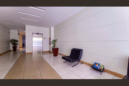 Apartamento à venda com 62m², 2 quartos e 1 vagaHall social
