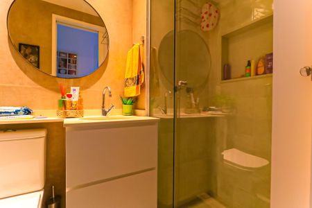 Apartamento à venda com 62m², 2 quartos e 1 vagaBanheiro Social