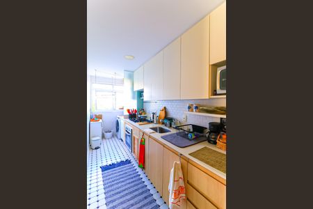 Apartamento à venda com 62m², 2 quartos e 1 vagaCozinha