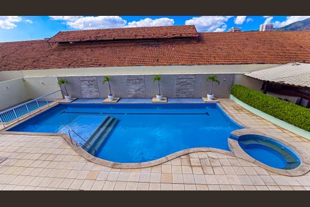 Apartamento à venda com 62m², 2 quartos e 1 vagaÁrea comum - Piscina