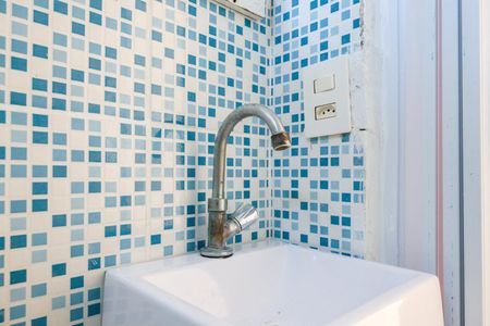 Banheiro de casa para alugar com 1 quarto, 50m² em Jardim Monte Kemel, São Paulo