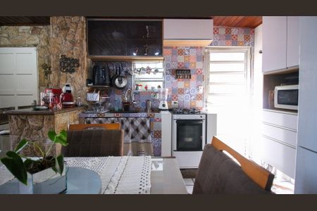 Casa à venda com 250m², 4 quartos e 1 vaga