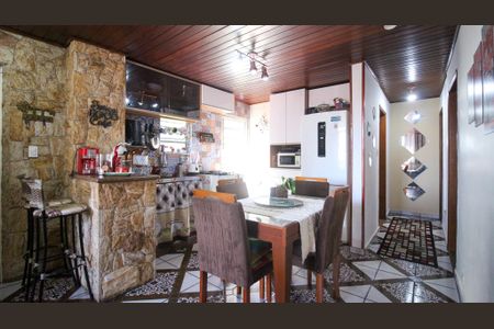 Casa à venda com 250m², 4 quartos e 1 vaga