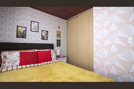 Casa à venda com 250m², 4 quartos e 1 vaga