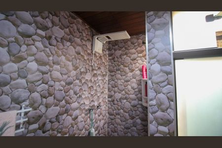 Casa à venda com 250m², 4 quartos e 1 vaga