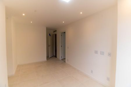 Apartamento à venda com 61m², 2 quartos e 1 vaga Apartamento à venda com 61m², 2 quartos e 1 vagaSala