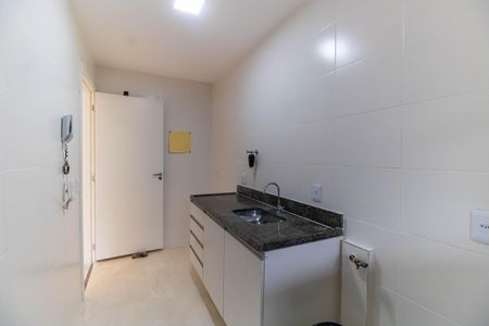 Apartamento à venda com 61m², 2 quartos e 1 vaga Apartamento à venda com 61m², 2 quartos e 1 vagaCozinha e Área de Serviço