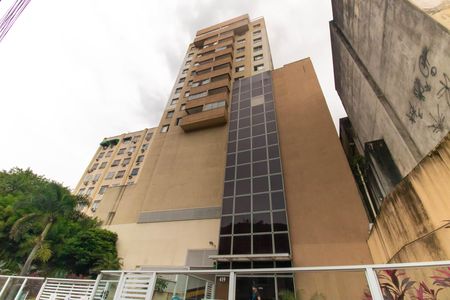 Apartamento à venda com 61m², 2 quartos e 1 vaga Apartamento à venda com 61m², 2 quartos e 1 vagaFachada