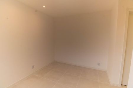 Apartamento à venda com 61m², 2 quartos e 1 vaga Apartamento à venda com 61m², 2 quartos e 1 vagaSuíte