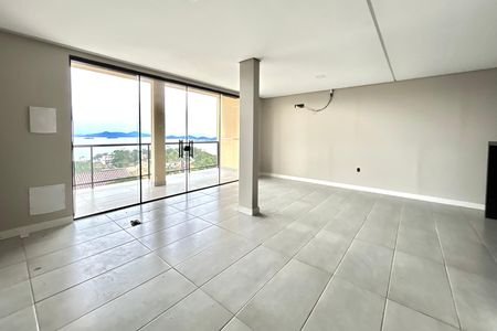 Sala de casa para alugar com 3 quartos, 150m² em Morro da Cruz, Florianópolis
