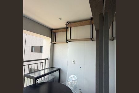 Apartamento para alugar com 27m², 1 quarto e sem vagaVaranda
