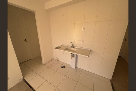 Cozinha de apartamento à venda com 2 quartos, 40m² em Jardim Maringa, São Paulo