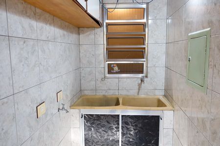 Casa à venda com 600m², 4 quartos e 3 vagas Casa à venda com 600m², 4 quartos e 3 vagasLavanderia