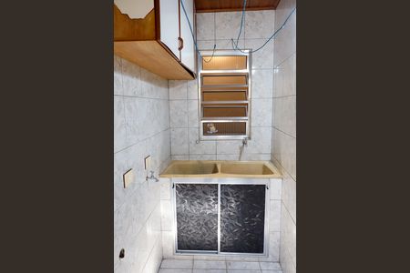 Casa à venda com 600m², 4 quartos e 3 vagas Casa à venda com 600m², 4 quartos e 3 vagasLavanderia