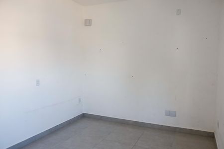 Casa à venda com 600m², 4 quartos e 3 vagas Casa à venda com 600m², 4 quartos e 3 vagasQuarto 4