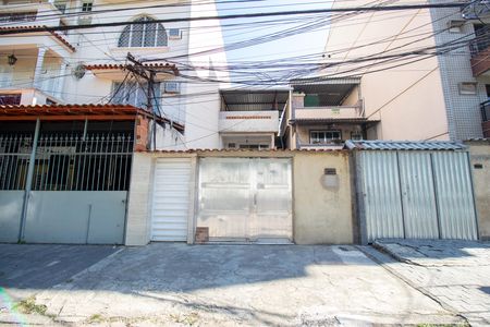 Casa para alugar com 96m², 1 quarto e sem vaga Casa para alugar com 96m², 1 quarto e sem vagaFachada