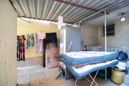 Casa para alugar com 96m², 1 quarto e sem vaga Casa para alugar com 96m², 1 quarto e sem vagaQuintal