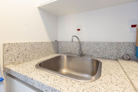 Apartamento à venda com 77m², 2 quartos e 2 vagas Apartamento à venda com 77m², 2 quartos e 2 vagasÁrea de Serviço