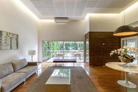 Apartamento à venda com 77m², 2 quartos e 2 vagas Apartamento à venda com 77m², 2 quartos e 2 vagasÁrea comum - Salão de festas
