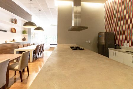 Apartamento à venda com 77m², 2 quartos e 2 vagas Apartamento à venda com 77m², 2 quartos e 2 vagasÁrea comum - Salão de festas
