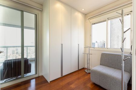 Apartamento à venda com 77m², 2 quartos e 2 vagas Apartamento à venda com 77m², 2 quartos e 2 vagasQuarto