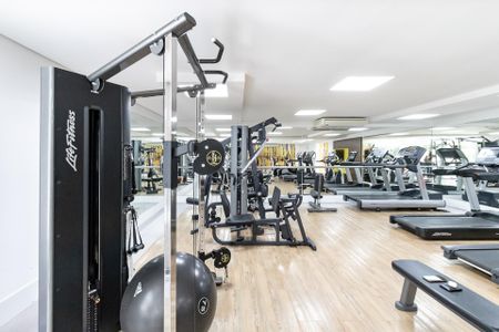 Apartamento à venda com 77m², 2 quartos e 2 vagas Apartamento à venda com 77m², 2 quartos e 2 vagasÁrea comum - Academia