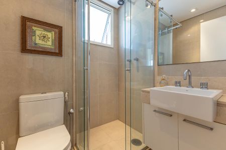 Apartamento à venda com 77m², 2 quartos e 2 vagas Apartamento à venda com 77m², 2 quartos e 2 vagasBanheiro Social