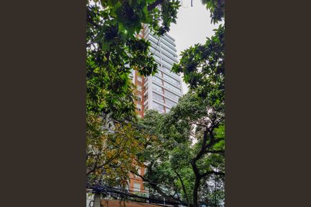 Apartamento à venda com 77m², 2 quartos e 2 vagas Apartamento à venda com 77m², 2 quartos e 2 vagasFachada