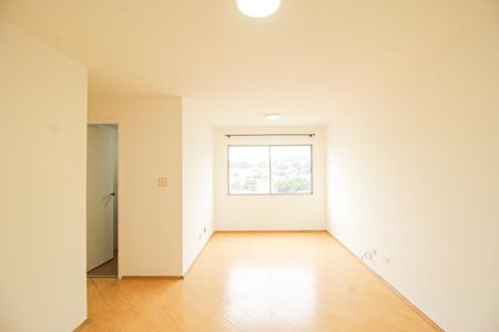 Sala de apartamento para alugar com 2 quartos, 62m² em Vila Ipojuca, São Paulo