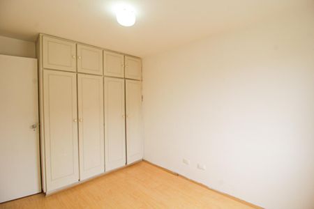 Quarto 1 de apartamento para alugar com 2 quartos, 62m² em Vila Ipojuca, São Paulo