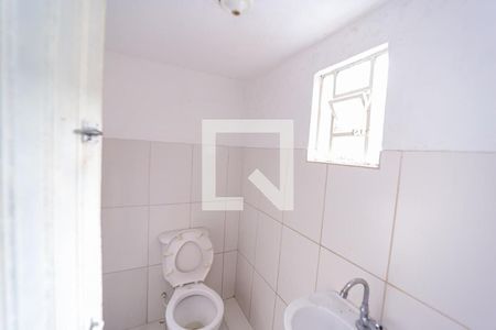 Casa à venda com 200m², 6 quartos e 8 vagas Casa à venda com 200m², 6 quartos e 8 vagasBanheiro