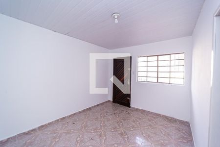 Sala de casa à venda com 6 quartos, 200m² em Vila Talarico, São Paulo