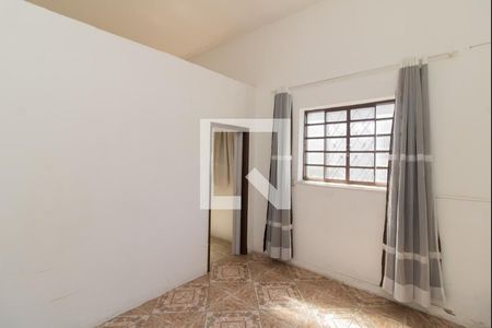 Casa à venda com 200m², 6 quartos e 8 vagas Casa à venda com 200m², 6 quartos e 8 vagasQuarto